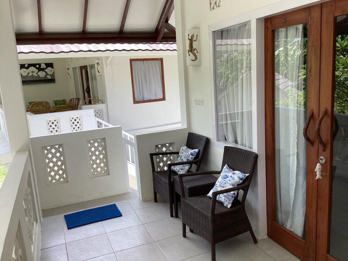 Juliantos By The Sea Hotel Gili Air Exterior foto